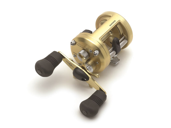 Shimano Calcutta B  Round Baitcasting Reel